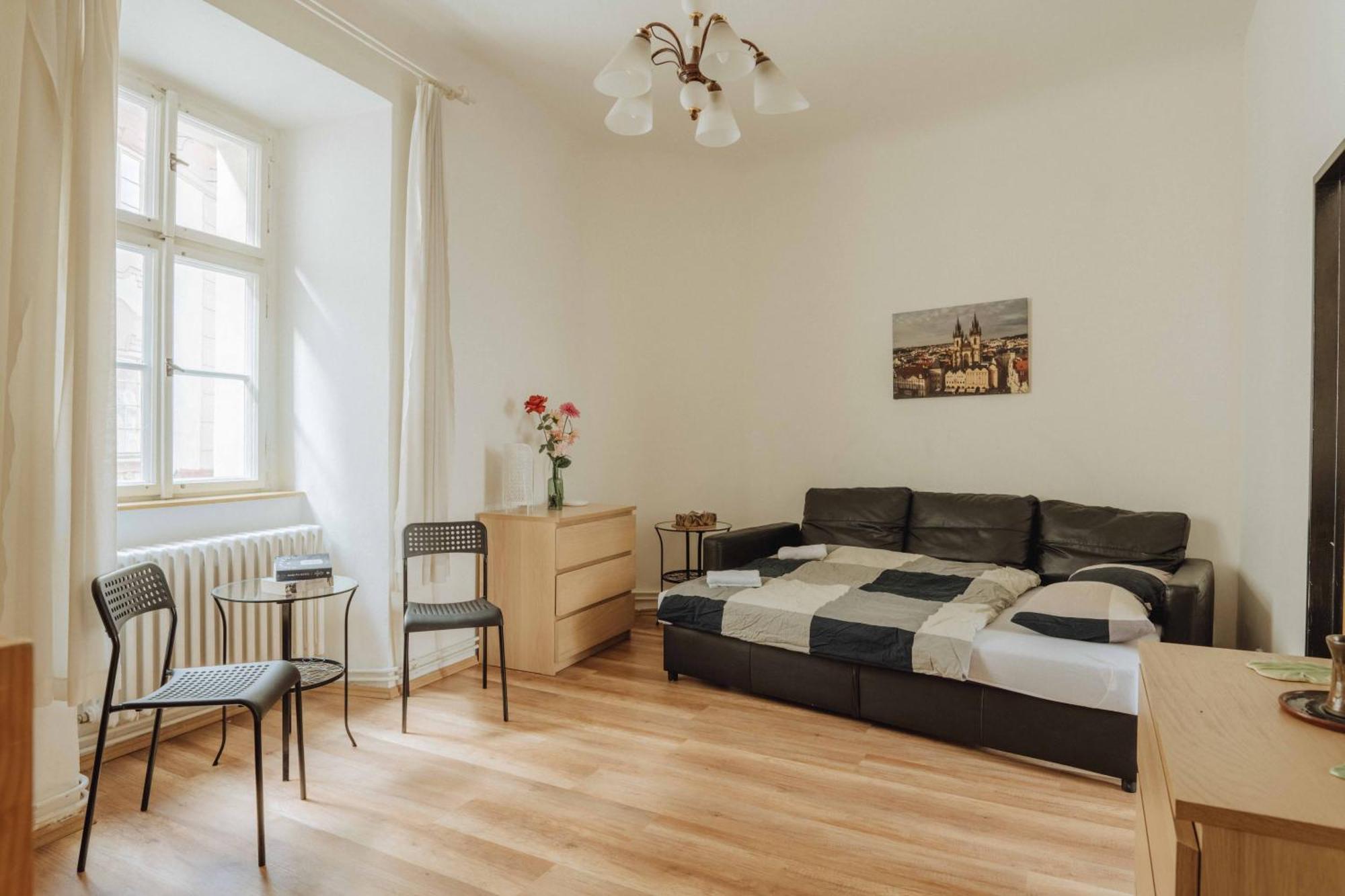 Apartamento Central 3bd Old Town Square & Astronomical Clock 100 Metres